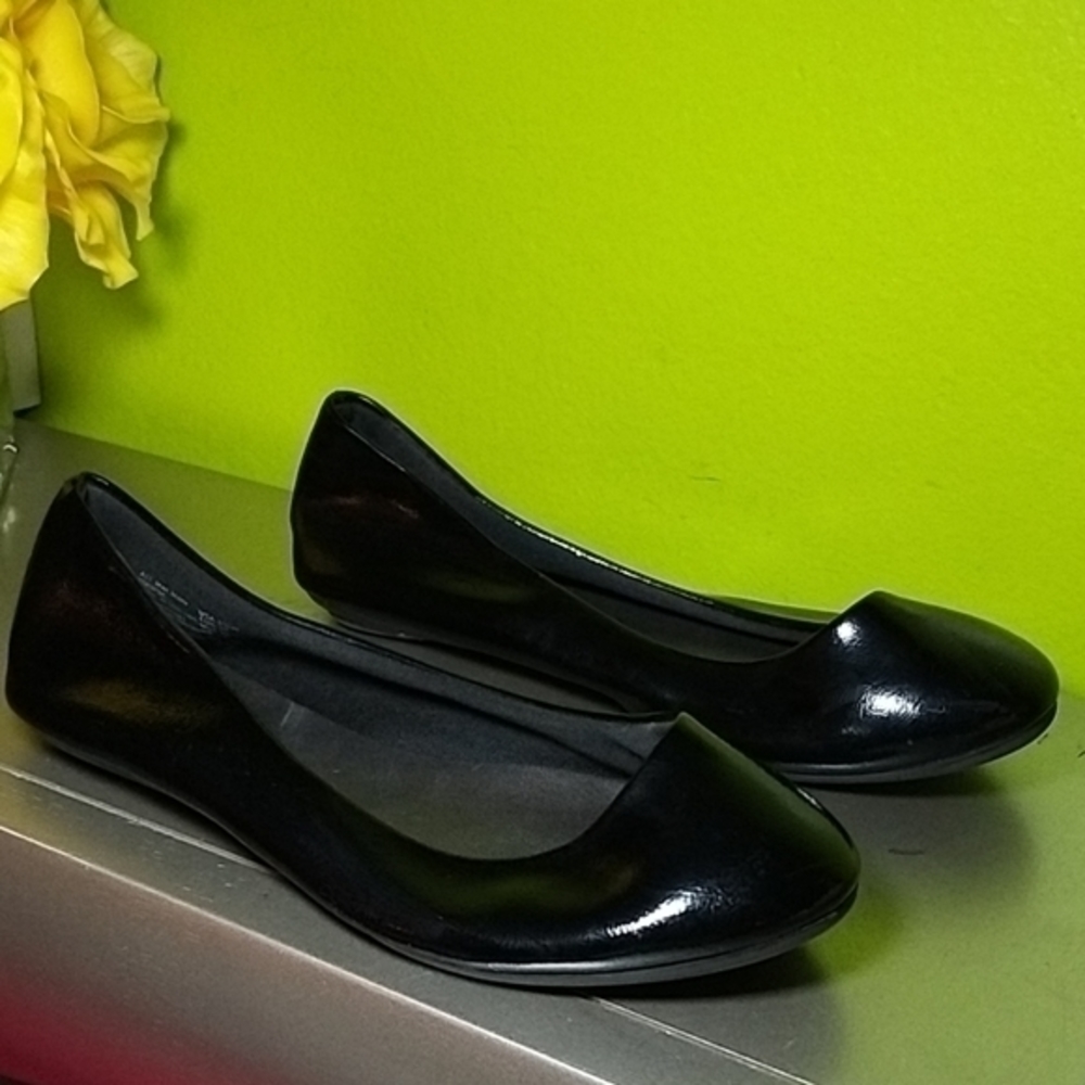 Lower East Side Black Flats size 5.5